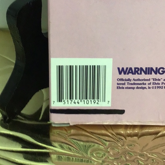 VINTAGE 1992 ELVIS COMMEMORATIVE WATCH NEW IN BOX - Picture 7 of 10